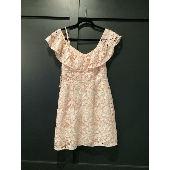Club Monaco NAWALE DRESS ROBE PINK MIX/ROSE floral tier lace Mini dress nwt 4 - Picture 3 of 15